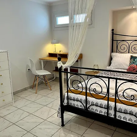 Apartament μοντέρνος,κεντρικός χώρος Peraía